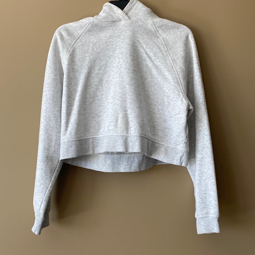 H&M Cropped Grey Hoodie